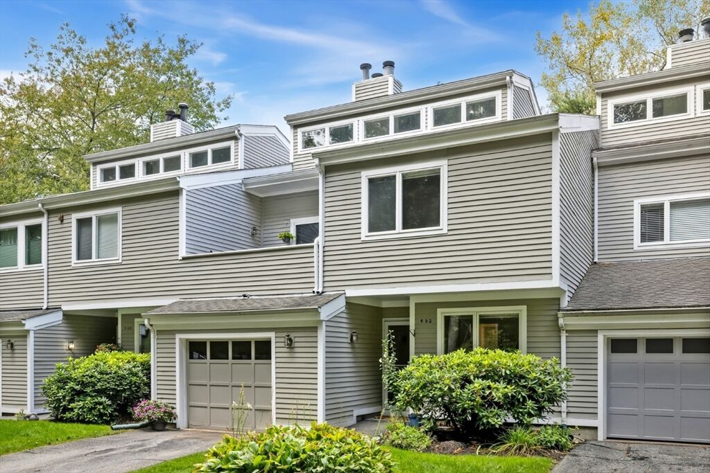 Property Photo:  402 Pine Brook Drive 402  MA 01960 