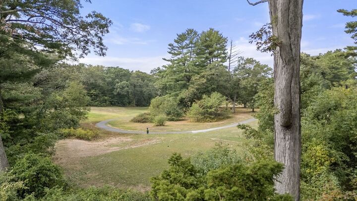 Property Photo:  11 Grayson Ln  MA 02462 