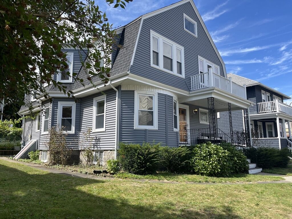 Property Photo:  25 Bradwood St 2  MA 02131 