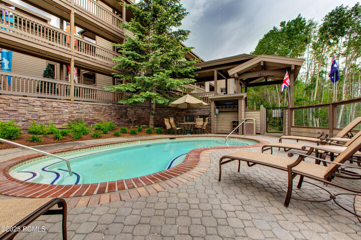 Property Photo: 401 Silver King Drive 16 UT 84060