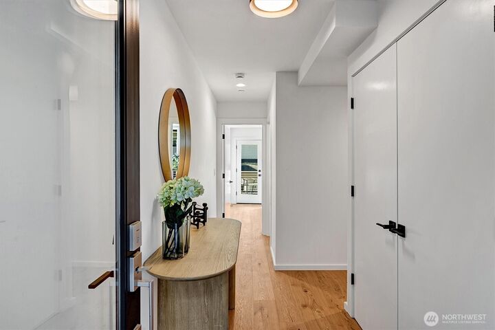 Property Photo:  1225 E Roy Street  WA 98102 