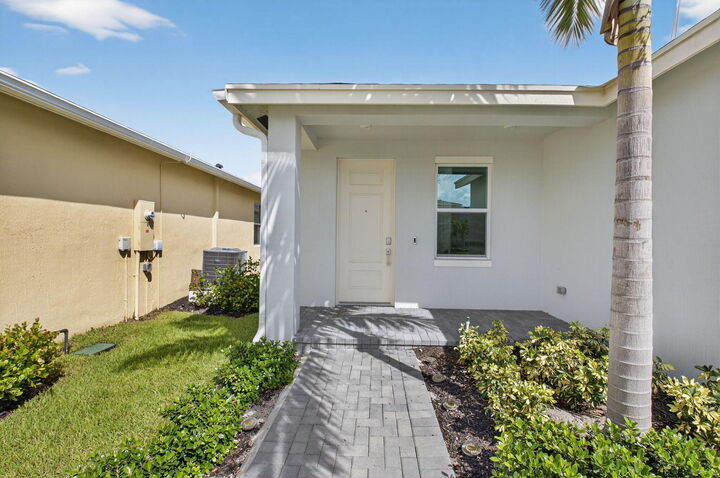 Property Photo:  5697 Graceful Way  FL 33484 