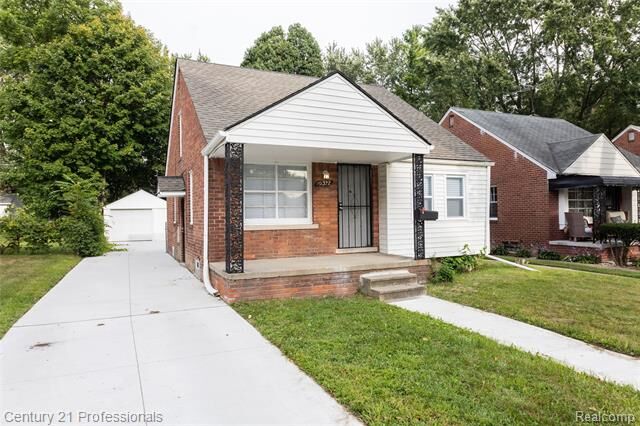 Property Photo: 19372 Sunderland Road MI 48219