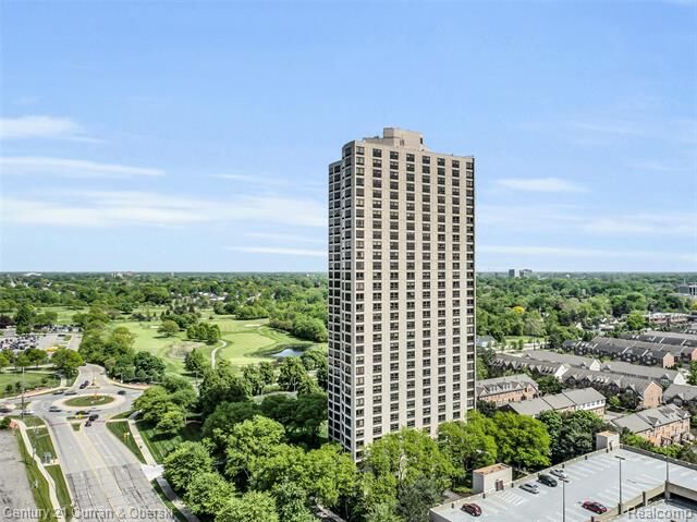 Property Photo:  5000 Town Center 2003  MI 48075 