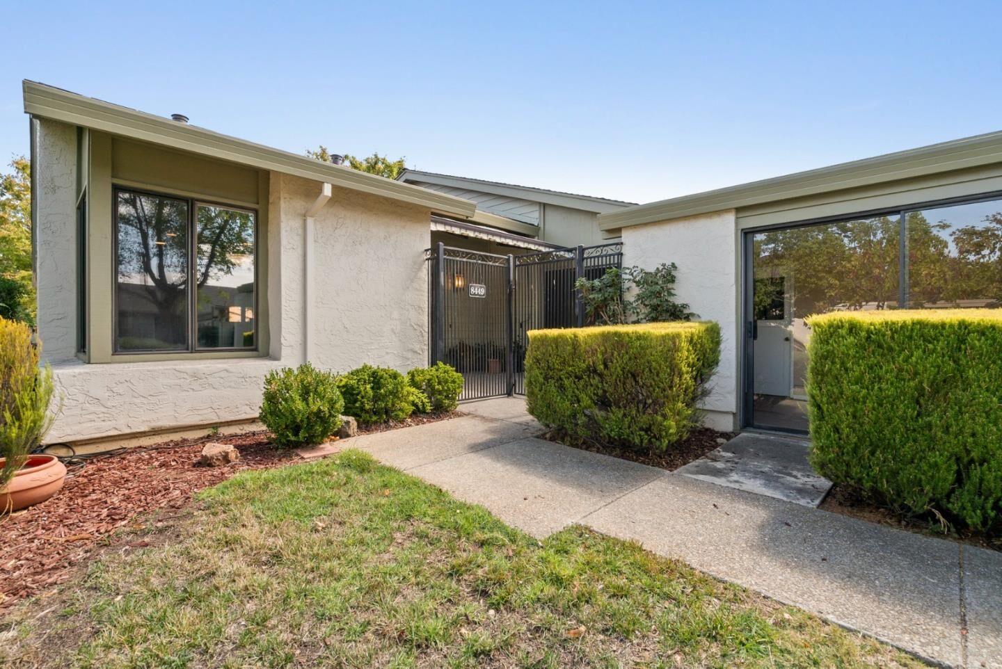 Property Photo:  8449 Traminer Court  CA 95135 
