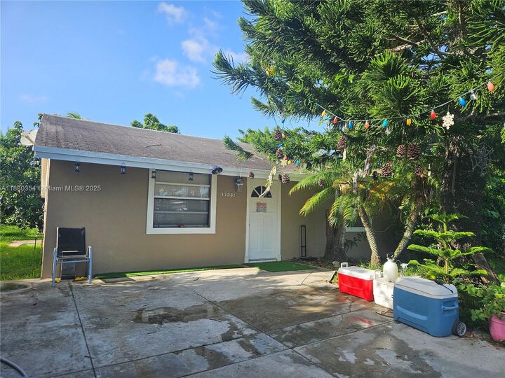 17361 SW 303rd St  Homestead FL 33030 photo