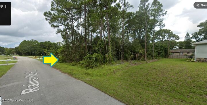 Property Photo: 1565 Rainsville Street SE FL 32909