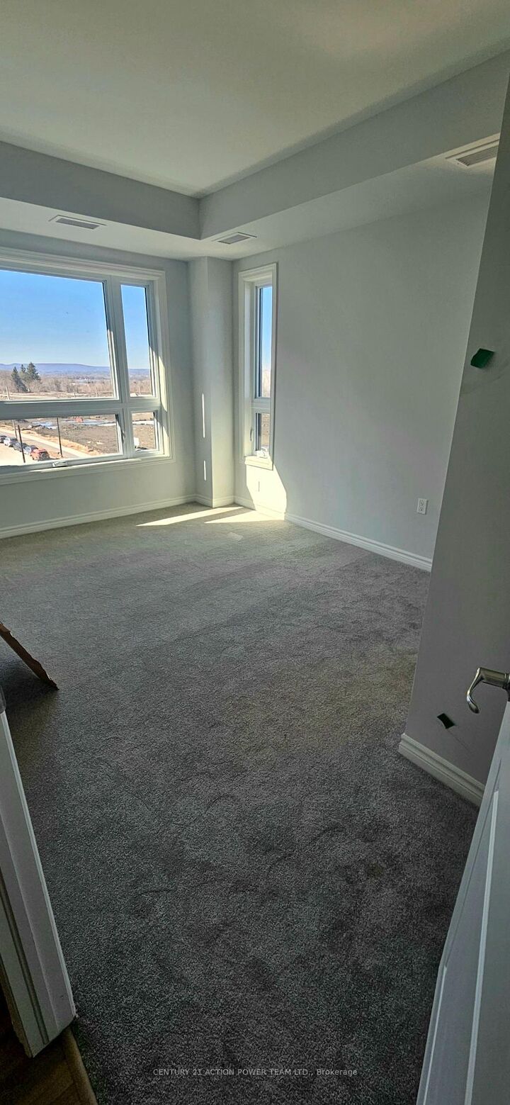 Photo de la propriété: 1350 Hemlock Road 419 ON K1K 5C2