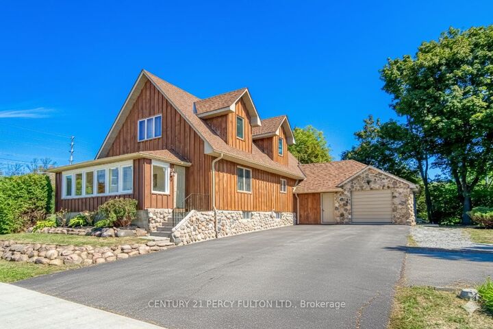 925 Harmony Road N  Oshawa ON L1K 3E2 photo