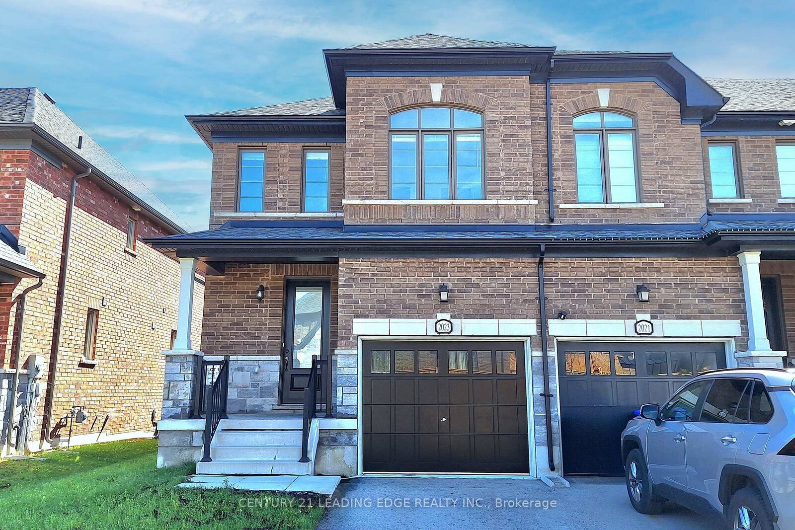 Property Photo:  2023 Mullen Street  ON L9S 0J8 