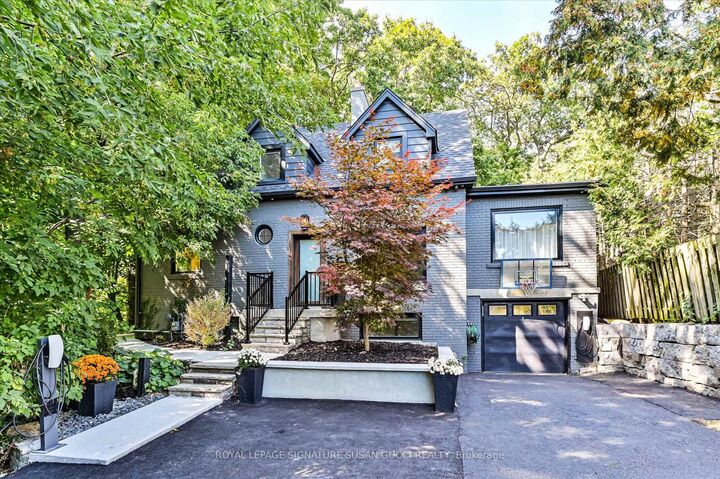 34 Glenwood Crescent  Toronto ON M4B 1J6 photo