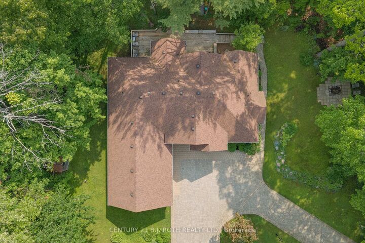 Property Photo:  3925 Algoma Avenue  ON L9S 2M4 