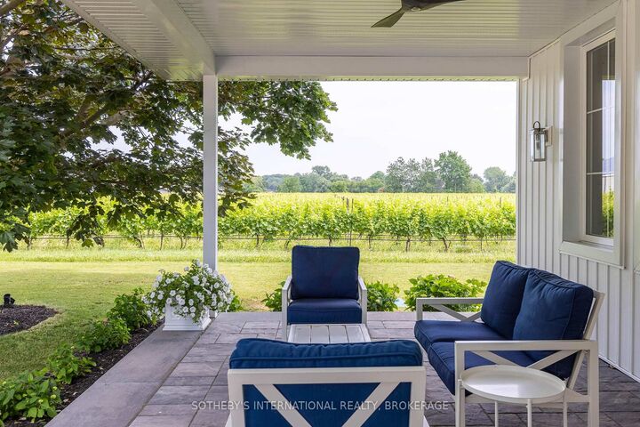 Property Photo:  1219 Lakeshore Road  ON L0S 1J0 