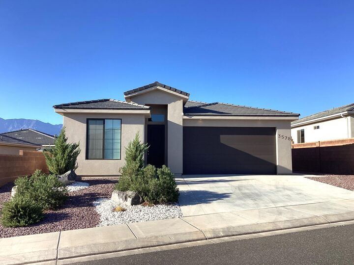 Property Photo:  3578 W 175 N  UT 84737 