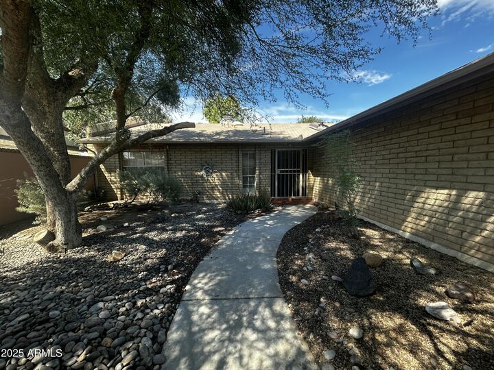 Property Photo:  1536 W Glenn Drive  AZ 85021 