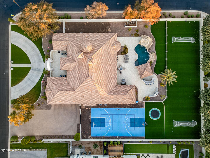 Property Photo: 2335 E Plum Street AZ 85298