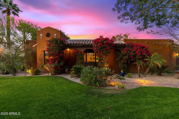 Property Photo:  1603 Palmcroft Drive SE  AZ 85007 