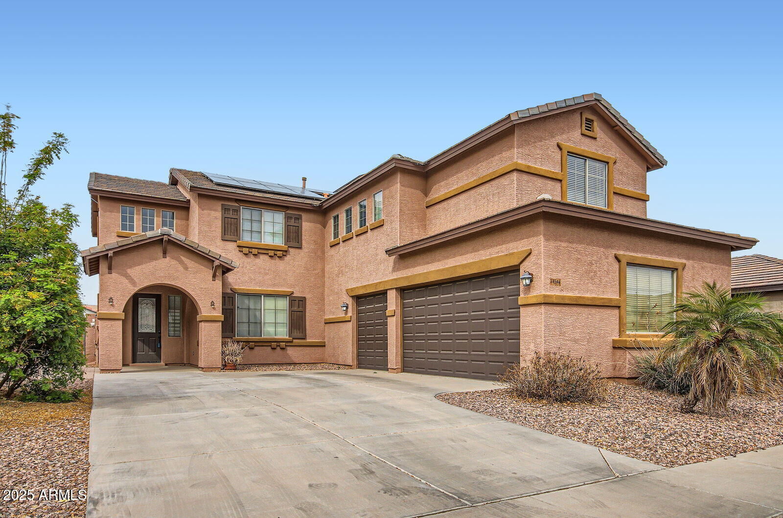 Property Photo: 14544 W Sierra Street AZ 85379