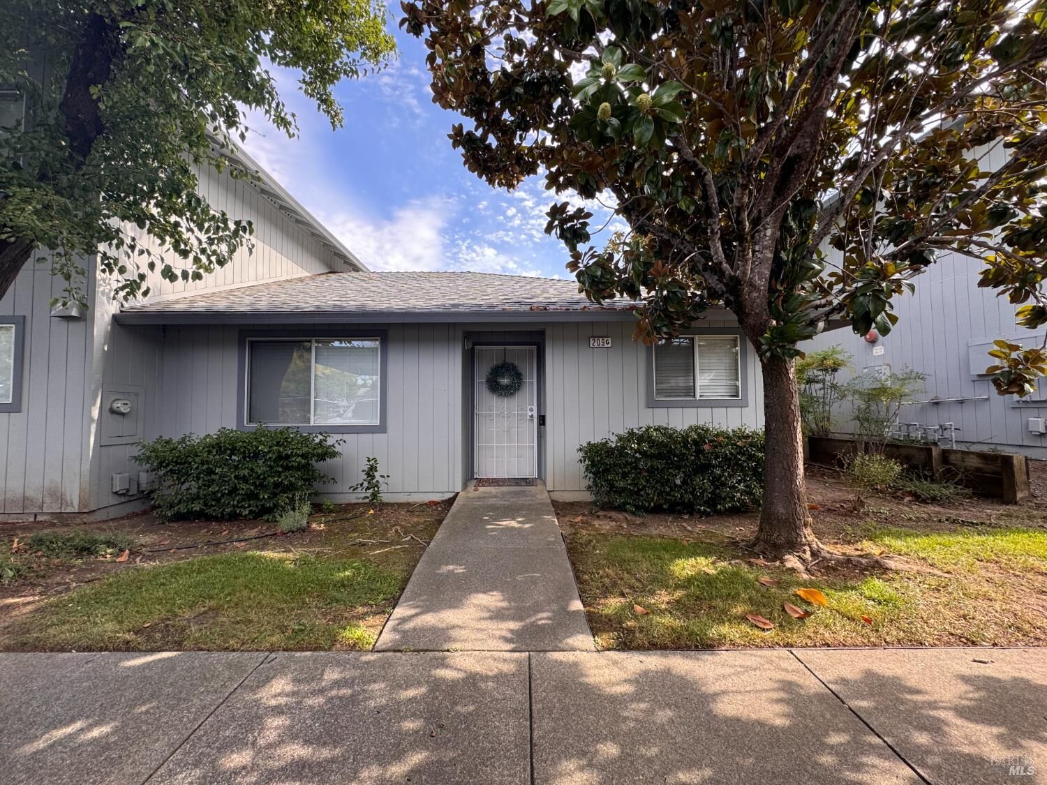 Property Photo:  209 Elbridge Avenue G  CA 95425 