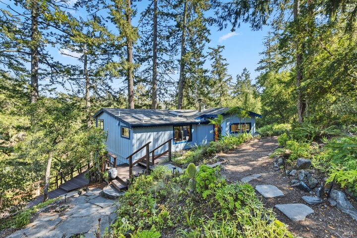 Property Photo:  110 Alta Avenue  CA 94938 