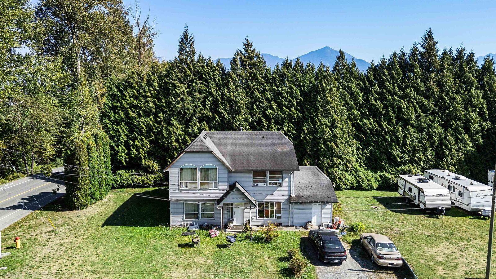 Photo de la propriété: 7566 Chilliwack River Road BC V2R 4L9