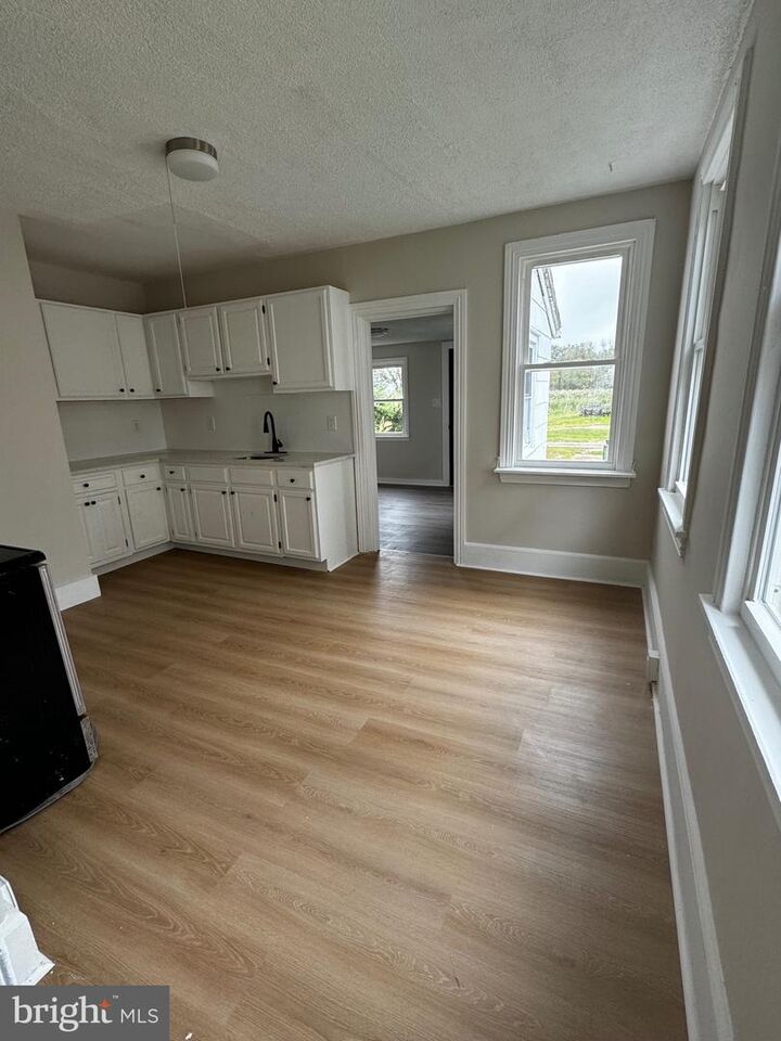 Property Photo:  116 8th Street  NJ 08079 
