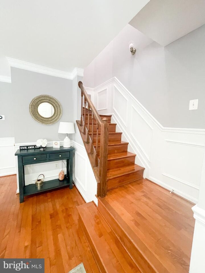 Property Photo:  4229 Jonathan Court  VA 22025 