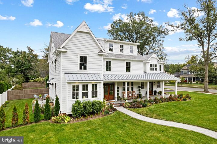 Property Photo:  801 Cedar Avenue  NJ 08033