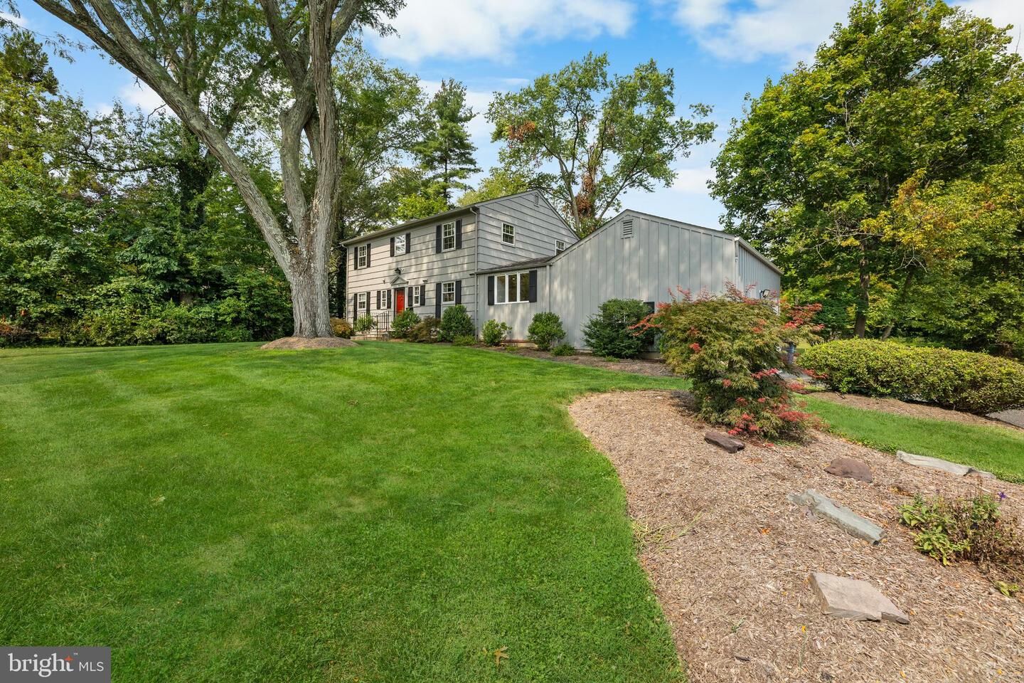 Property Photo: 40 Dogwood Lane NJ 08540