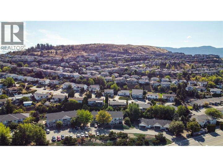 Property Photo:  1041 Middleton Way 105  BC V1B 2N3 