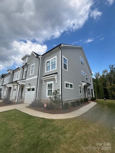 Property Photo:  9420 Munsing Drive  NC 28269 