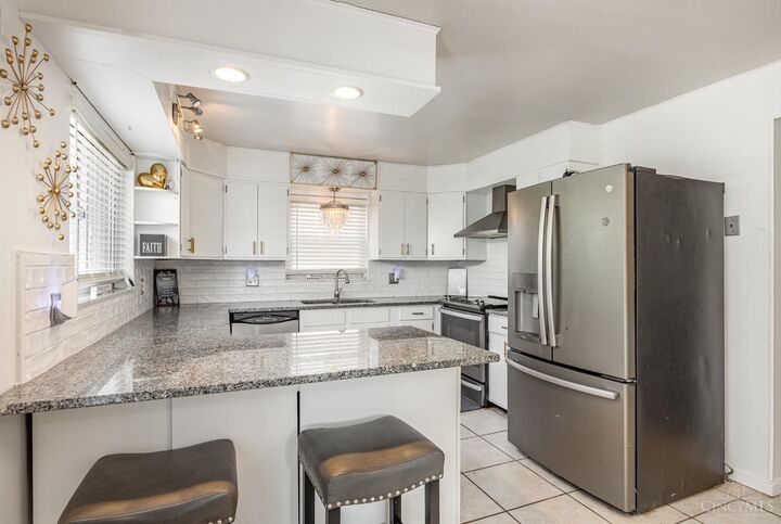 Property Photo:  9897 Skyridge Drive  OH 45252 