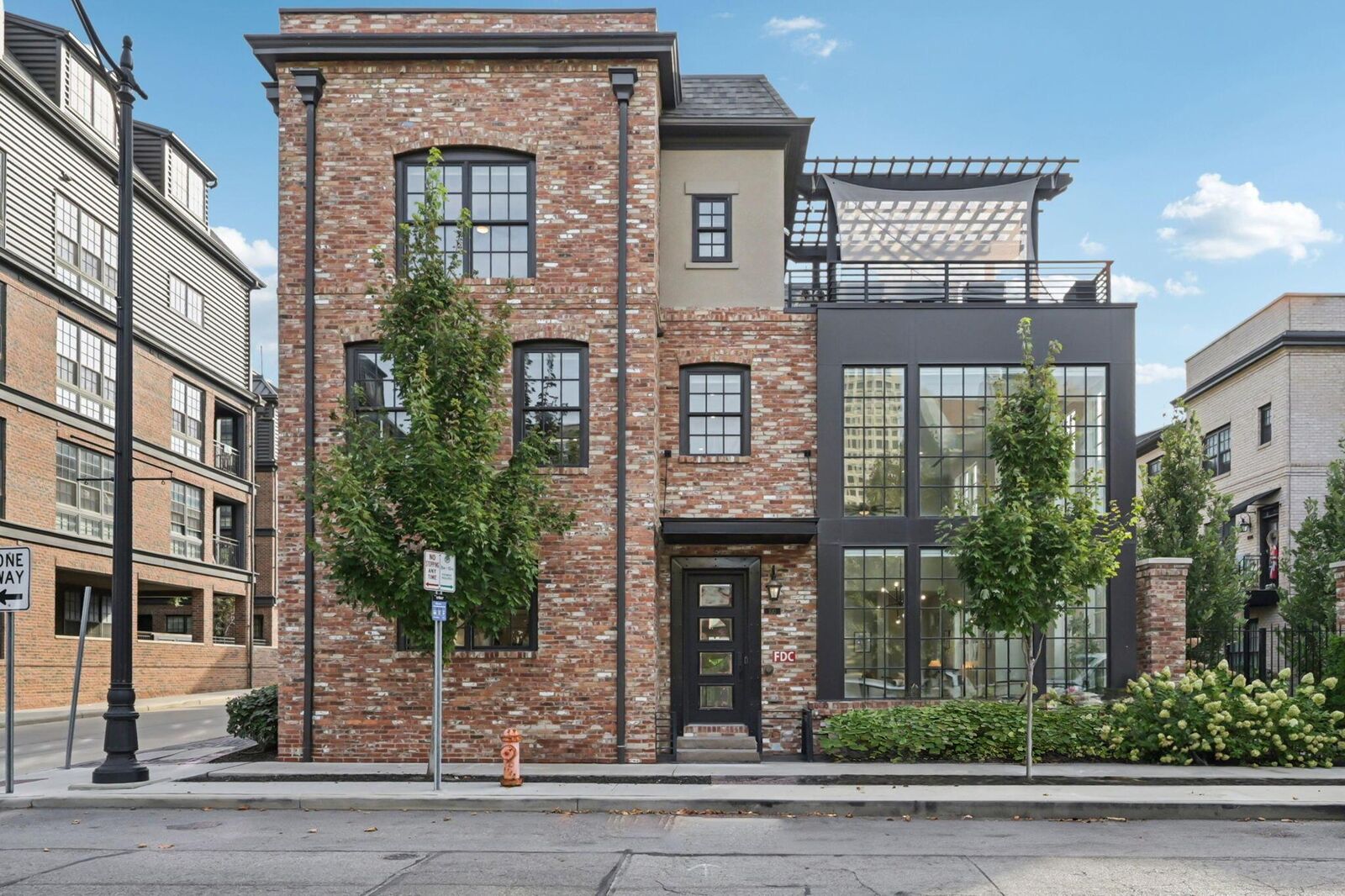 Property Photo:  100 Normandy Avenue  OH 43215 