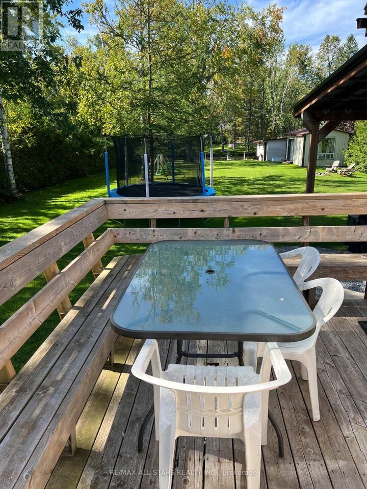 Property Photo:  9 Sackitt Road  ON K0M 1N0