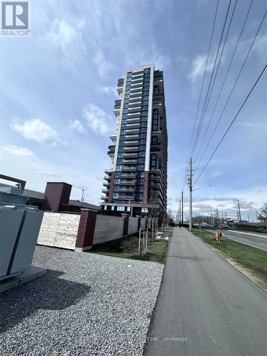 Property Photo:  2550 Simcoe Street North 709  ON L1L 0R5 