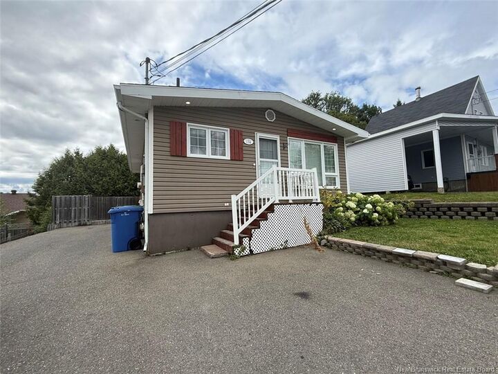 174 34th Avenue  Edmundston NB E3V 2T7 photo