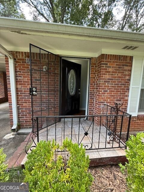 Property Photo:  2354 Leith Ave  GA 30344 