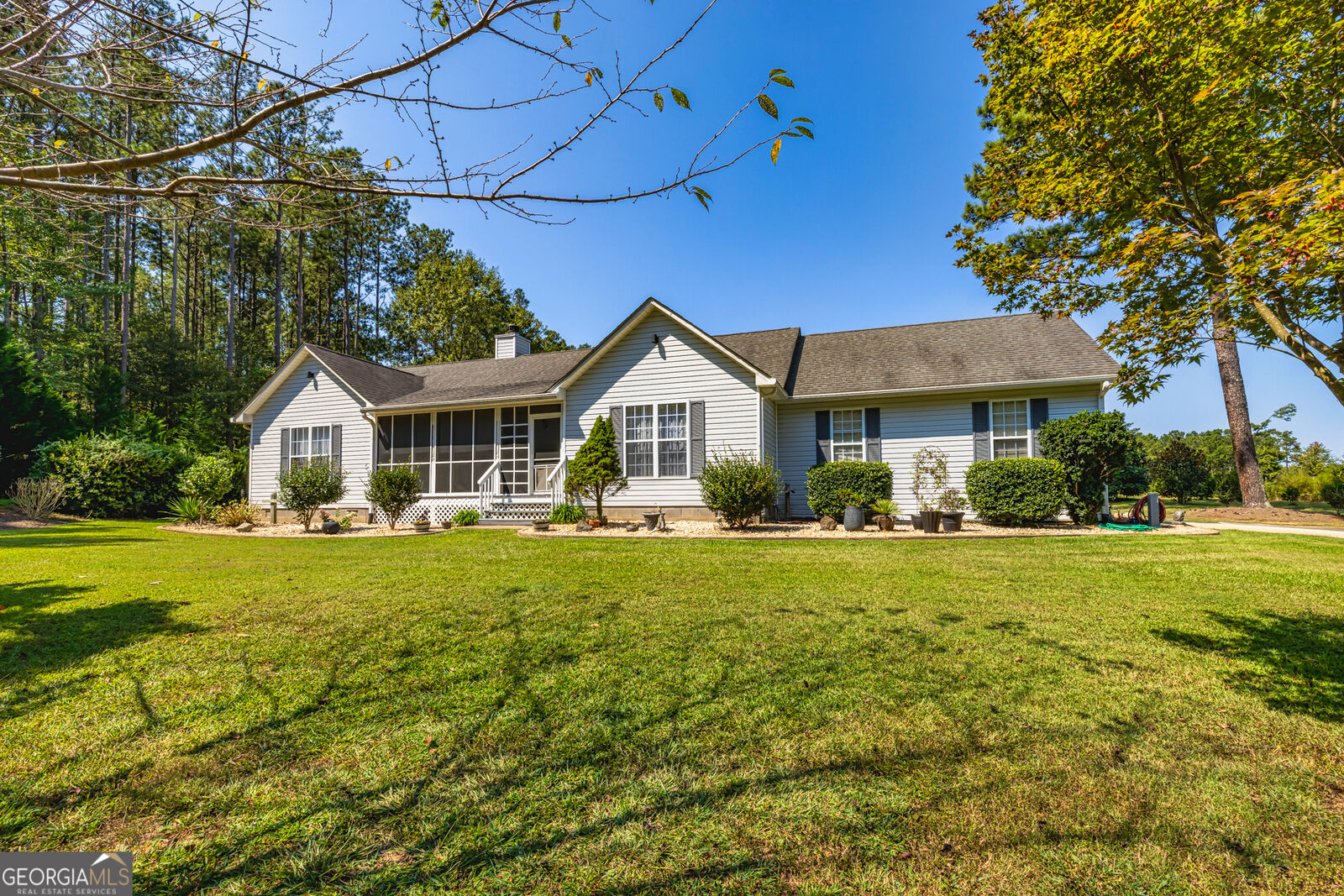 Property Photo: 1190 Jackson Lake Road GA 30233