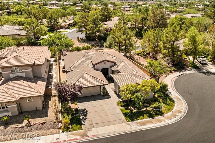 Property Photo:  7 Moraine Drive  NV 89052 