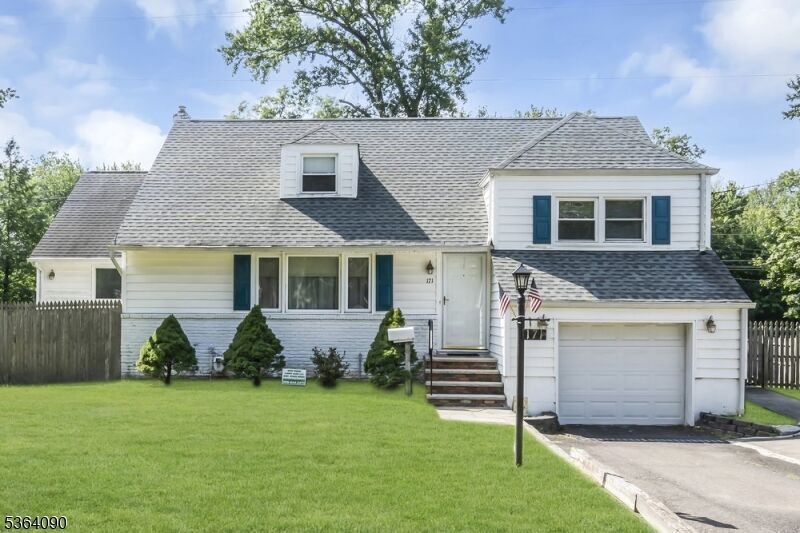 Property Photo: 171 Vinton Cir NJ 07023