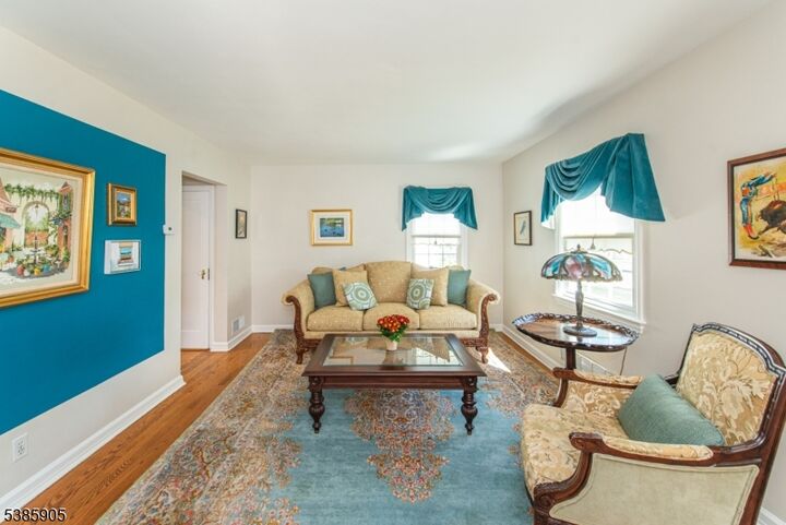 Property Photo:  175 Knollwood Ter  NJ 07012 