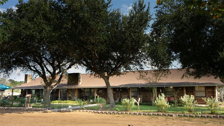 Property Photo:  23888 Laneview Road  TX 77445