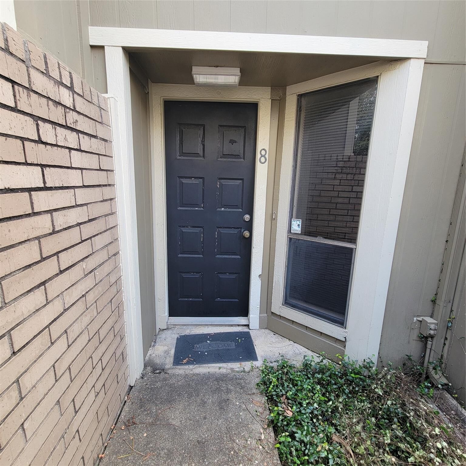 Property Photo:  1920 Augusta Drive 8  TX 77057 