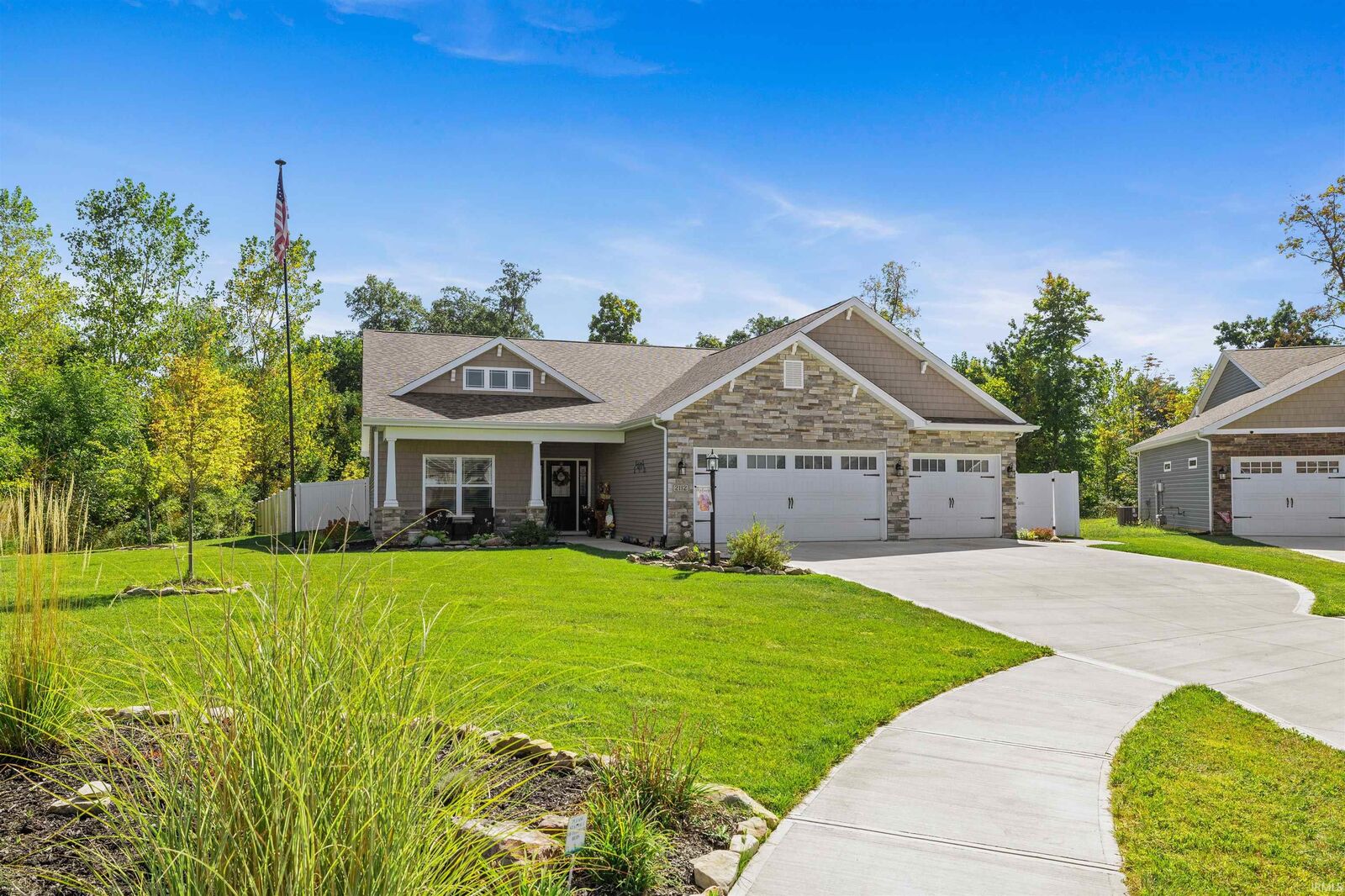 Property Photo:  2112 Lawsons Cove  IN 46808 