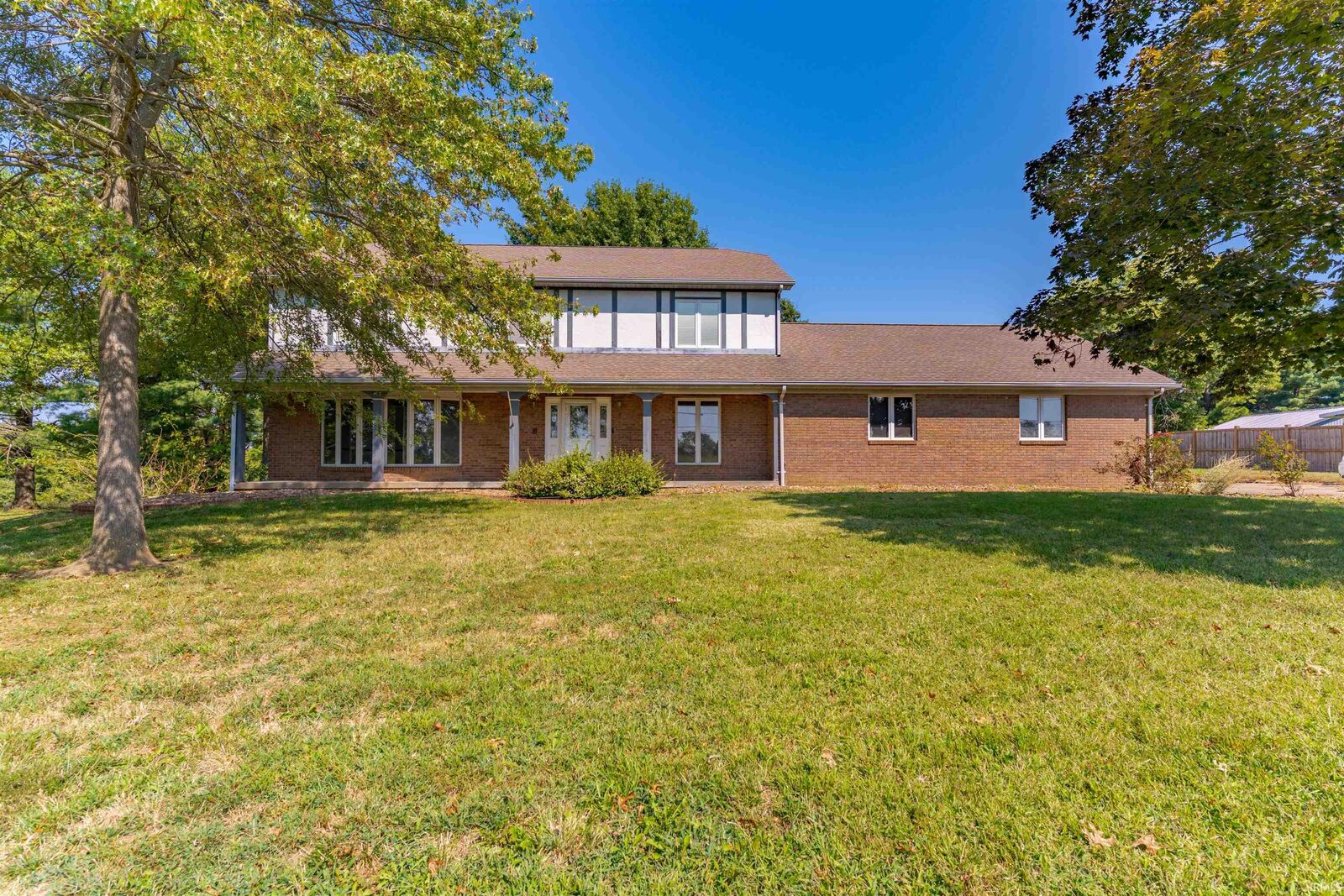 Property Photo:  7825 Middle Mt Vernon Road  IN 47712 