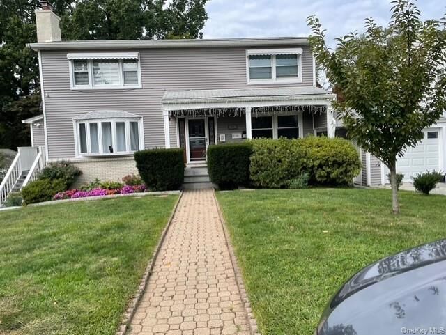 Property Photo:  32 Roanoke Avenue #1  NY 10573 