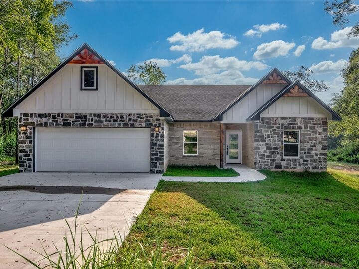 Property Photo:  2510 Jimmie  TX 75904 