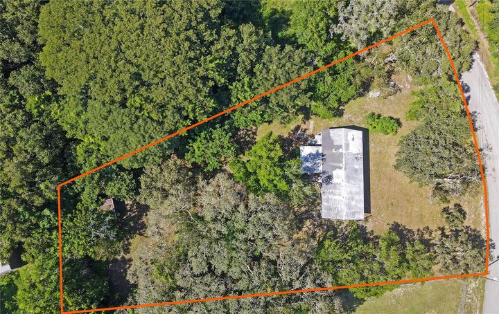 Property Photo: 13103 Grassy Lane FL 34669