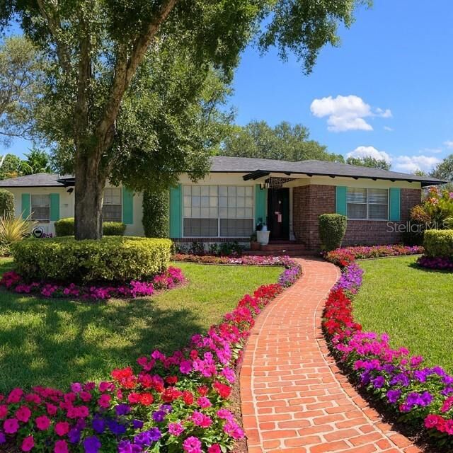 451 W Davis Boulevard  Tampa FL 33606 photo