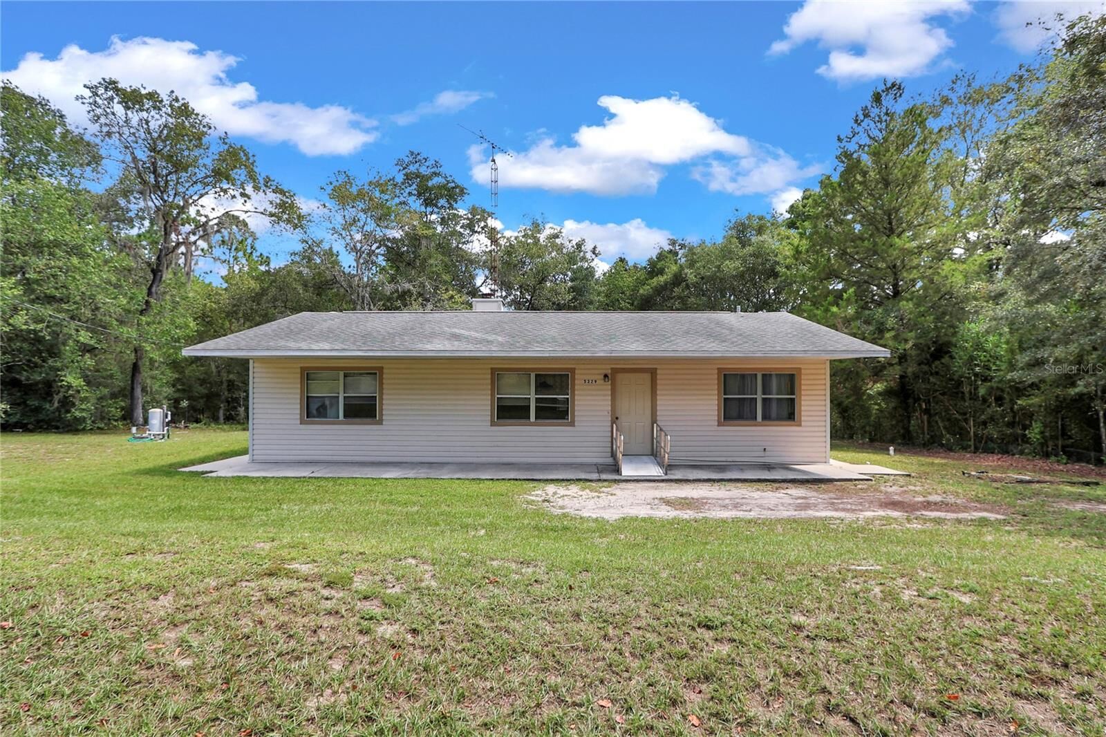Property Photo:  5329 SW 191st Court  FL 34432 